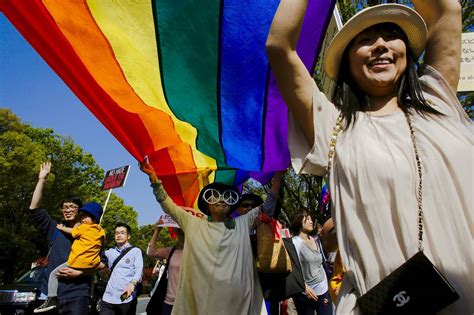 Tokyo Ward To Start Issuing Same Sex Partnership Certificates Wsj