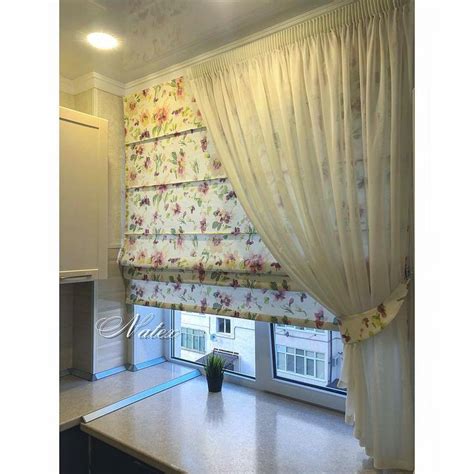 На данном изображении может находиться: в помещении