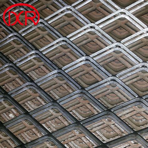 China Aluminum Suspended Ceiling Expanded Metal Mesh Supplier