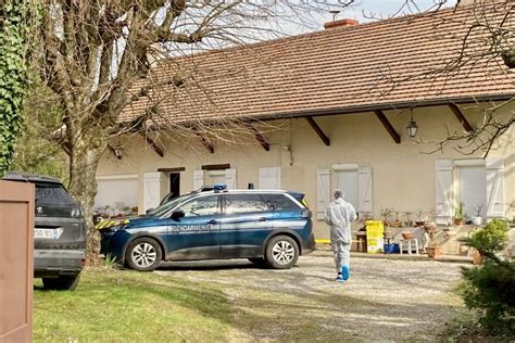 Scène De Crime à Gergy Près De Chalon Sur Saône Un Mort Et Un Blessé