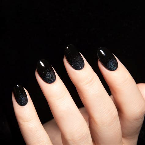 Black Glitter Nails:These Halloween Nails Are Spooky-Chic - Lulus.com ...