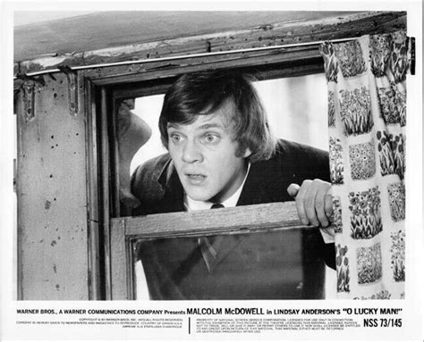 Malcolm Mcdowall Original 1973 8x10 Photo Looking Thru Window Oh Lucky