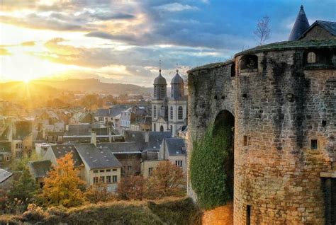 Sedan The Biggest Fortified Castle In Europe Charleville M Zi Res Sedan