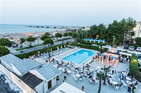 Offerte All Inclusive Hotel Promenade Universale Ponente Cesenatico