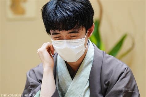 読売新聞写真部 On Twitter [第35期竜王戦七番勝負第6局 藤井聡太竜王－広瀬章人八段] 藤井竜王がシリーズ4勝2敗で竜王位初防衛を果たしました（若杉） 写真で観る第6局2日目