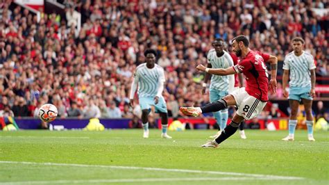 Manchester United 3 2 Nottingham Forest Bruno Completes Stirring United Fightback