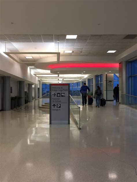 Passengers On Dallas Love Field Airport Picture Editorial Stock Image