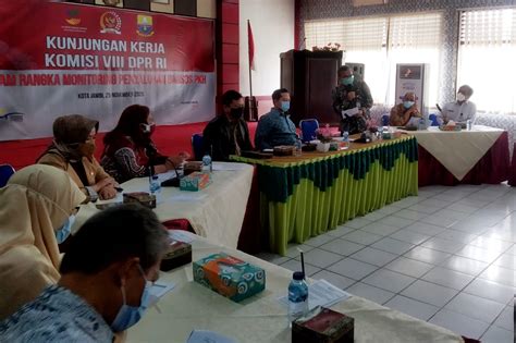 Komisi Viii Dpr Ri Awasi Penyaluran Bansos Pkh Di Jambi Kementerian