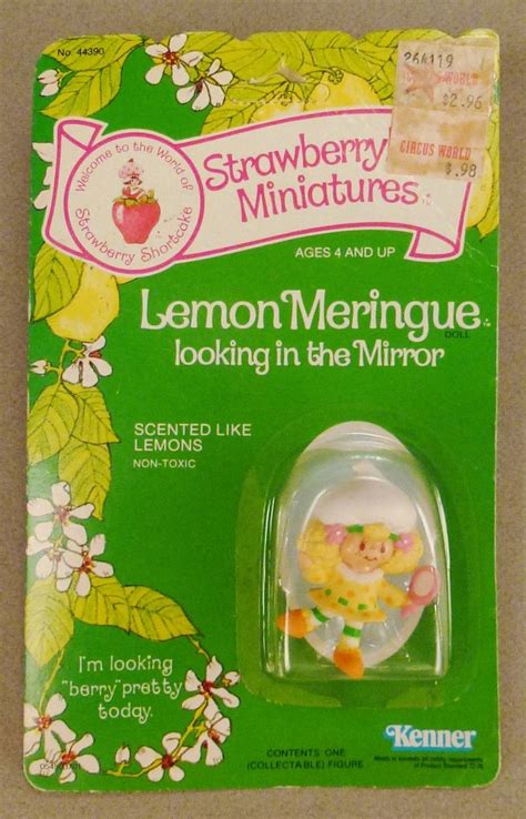 Strawberry Shortcake Doll Lemon Meringue Looking In The Mirror Toy
