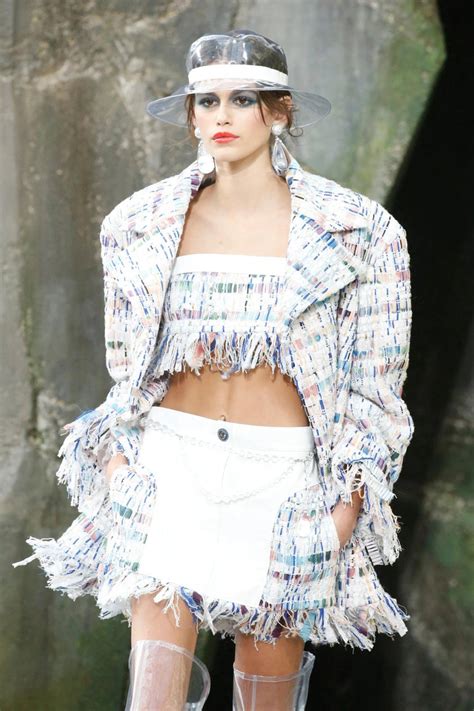 Chanel White And Multicolor Cotton 2018 Fringed Tweed Jacket 36 Xs For
