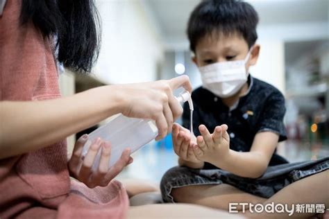 腸胃炎大流行！2歲童疑吃未煮熟蝦染沙門氏菌 上吐下瀉拉血便 Ettoday生活新聞 Ettoday新聞雲