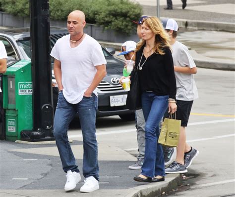 Photo Andre Agassi Accompagn De Sa Femme Steffi Graf Et Leur Fils