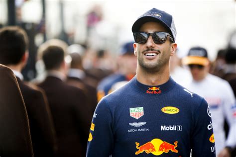 Oficial Ricciardo Vuelve A Red Bull Como Tercer Piloto Soymotor