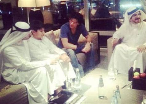 Shah Rukh Khan and Happy New Year cast go local in Dubai