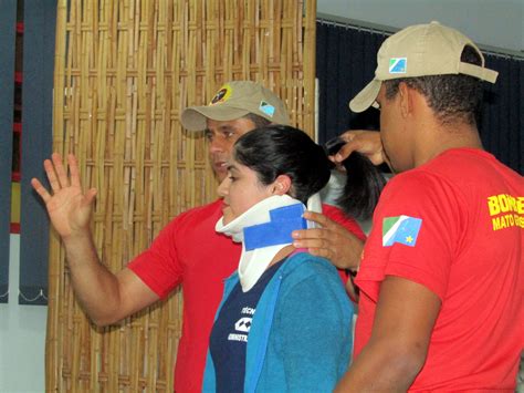 Estudantes de Curso Técnico participam de treinamento de APH e Combate