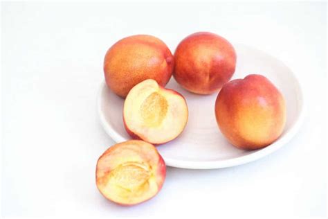 How To Ripen Nectarines Quickly 4 Best Methods To Use