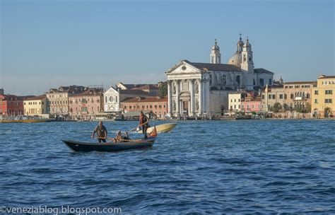 venezia blog: Crossing the Giudecca Canal