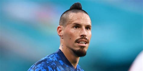 Napoli Hamsik Ringrazio Calzona Ma Non Sono Pronto Su Mazzarri