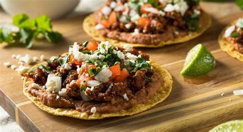 Receta Fácil Para Preparar Tostadas Mexicanas • Tu Hogar México