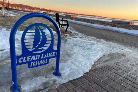 11 Ways To Enjoy Clear Lake In The Winter - Let's Go Iowa