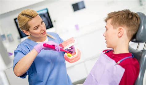 How To Become Dental Hygienist Skillsandtech Skillsandtech