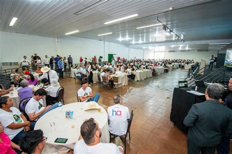 Campanha Agro Pelo Amor Arrecada Mil Sacas Soja Em Dourados