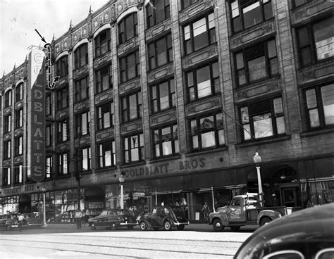 Remembering Goldblatts, a Chicago icon of discount shopping – Chicago
