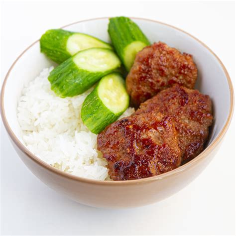 Quick Kid Friendly Vietnamese Pan Fried Ground Pork Patty Recipe