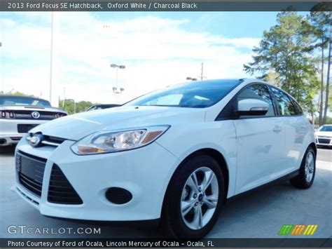 Oxford White 2013 Ford Focus Se Hatchback Charcoal Black Interior Vehicle