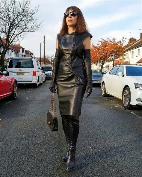 Pin By Joe Smith On Leather Outfits Women Leather Pants Women Leather Outfits Women Leather