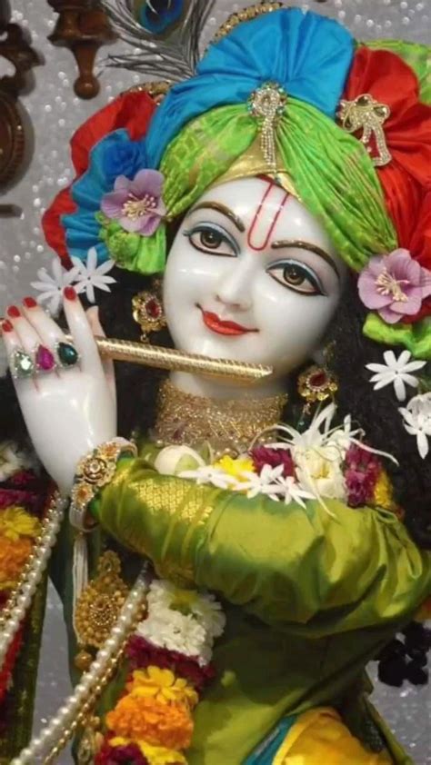 Pin By Ritu Yadav On Pins By You Lord Krishna Wallpapers Krishna