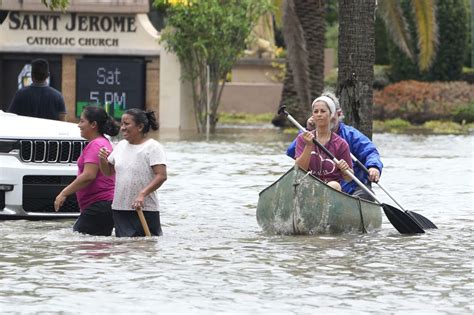 Fort Lauderdale Airport Reopening As South Florida Floods Slowly Recede