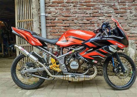 Modifikasi Ninja Tak Tampil Minimalis Tapi Tetap Sangar Gilamotor