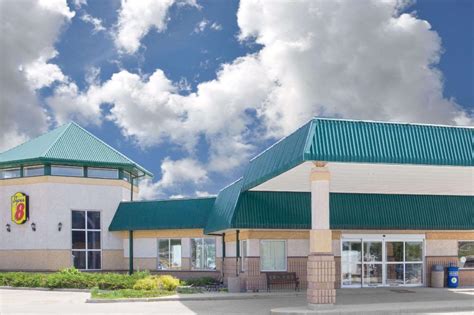 Super 8 By Wyndham Portage La Prairie Mb Hotel Deals Photos And Reviews