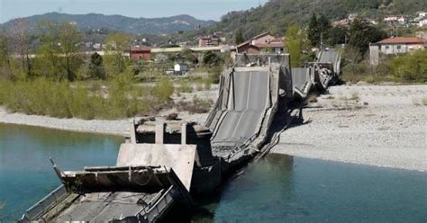 Cae Puente En Italia Después De Que Se Subestimó Una Grieta