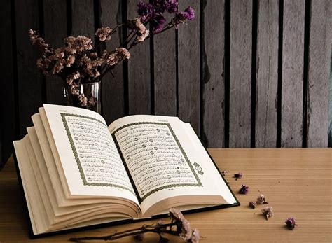 Recite Quran With Allah In Mind About Islam Quran Holy Quran