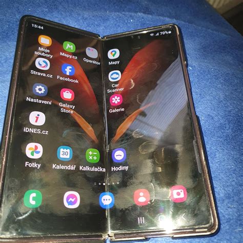 Samsung galaxy z fold 2 nefunkční velký displej | Aukro