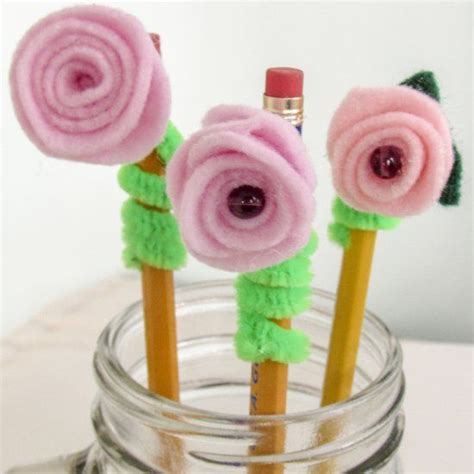 Felt Rose Pencil Topper Pencil Topper Crafts Pencil Toppers Felt Roses