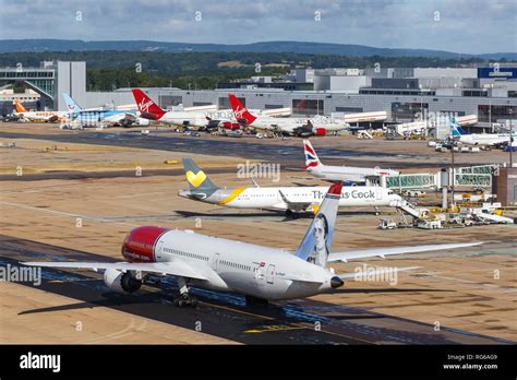 London United Kingdom July 31 2018 Norwegian Boeing 787 Airplane