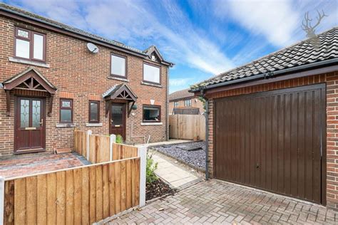 Green Close Epping Green Epping 4 Bed Semi Detached House £450000