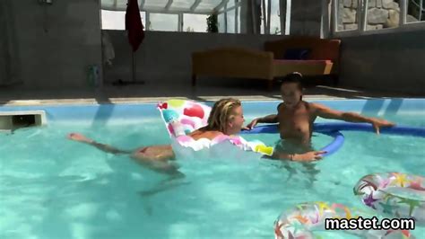 Wicked Czech Girl Spreads Her Pink Vagina To The Extreme Pink Pussy