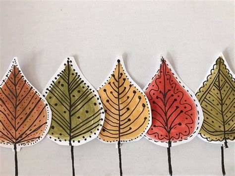 Leaf art, Autumn art, Art projects