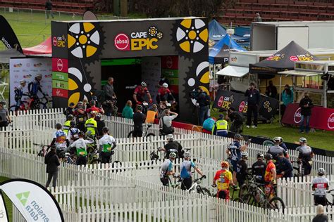 Sarrou Beers Y Frei Stigger Dan El Liderato De La Absa Cape Epic Al