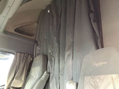 2016 Freightliner Cascadia Interior Curtain For Sale Des Moines Ia