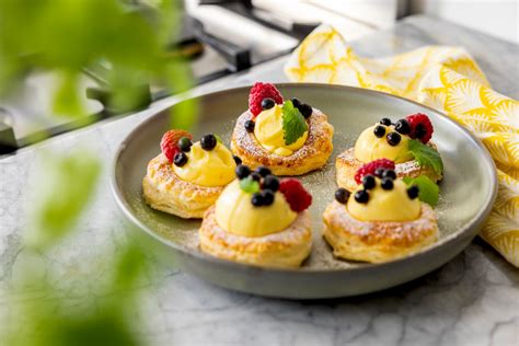 Smördegsbakelse Med Vaniljkräm
