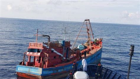 100 Hari Kinerja Menteri Trenggono 67 Kapal Illegal Fishing Ditangkap