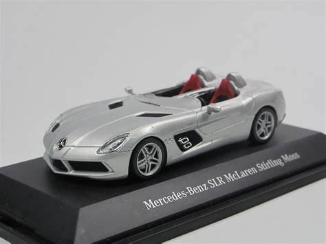 Minichamps Mercedes Benz SLR McLaren Stirling Moss Silber 1 43 OV