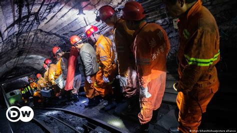 China 18 Miners Trapped After Gold Mine Collapse DW 12 25 2022