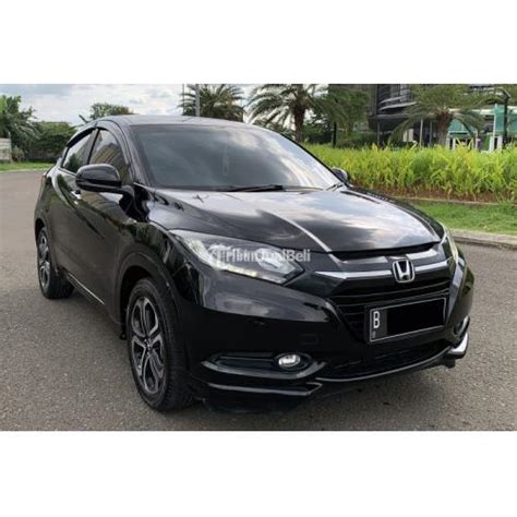 Mobil Honda HRV 1 8 Prestige Sunroof Tahun 2016 Bekas Matic DP Minim Di