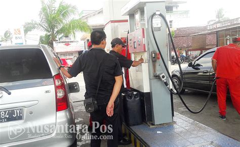 Harga Pertamax Turun Pertalite Harusnya Turun Rp Liter